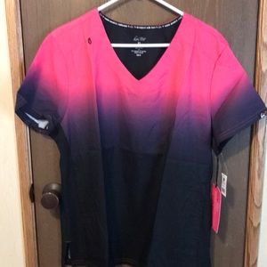 New with Tags Koi Lite ombré scrub top size X large slim fit $20.00